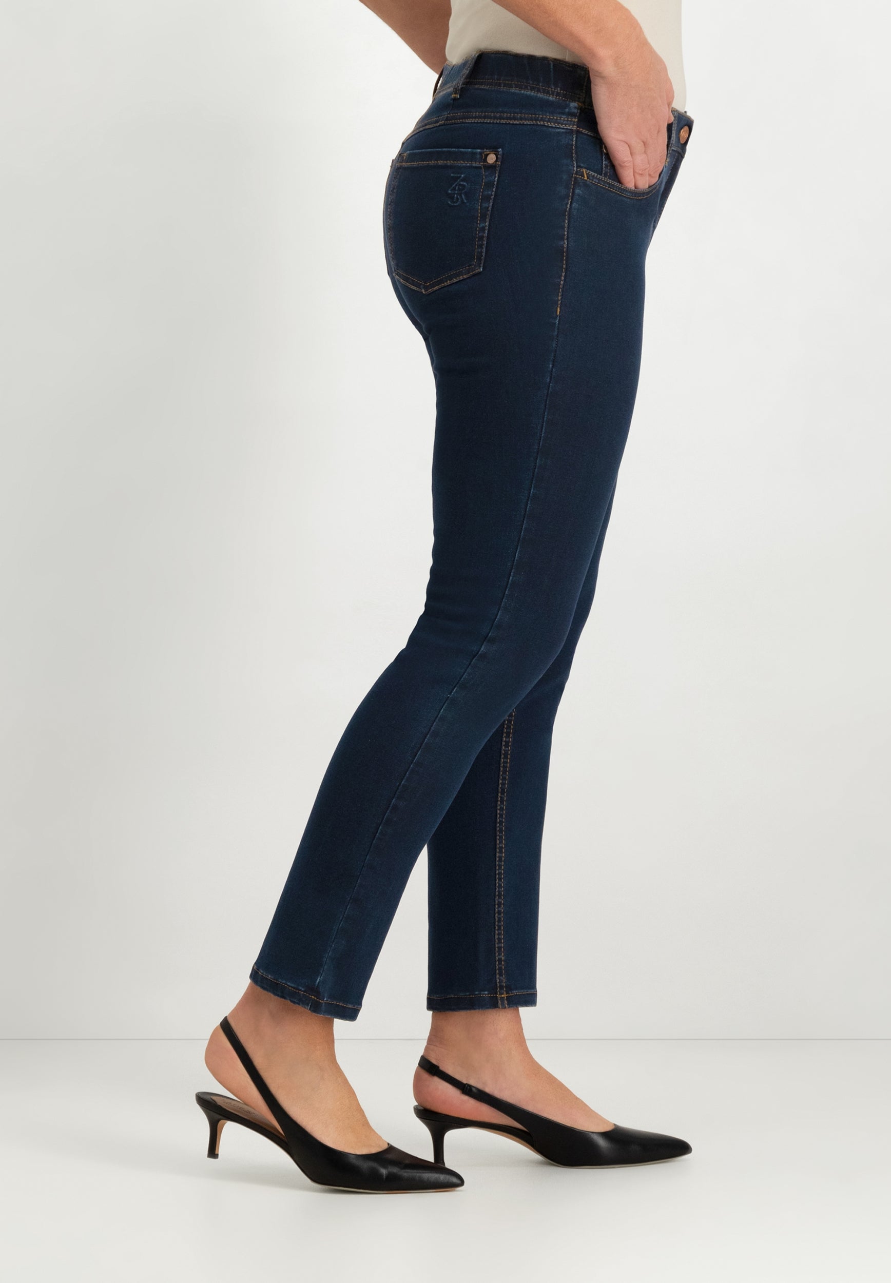 Monika Slim Fit Jeans | Blue Black