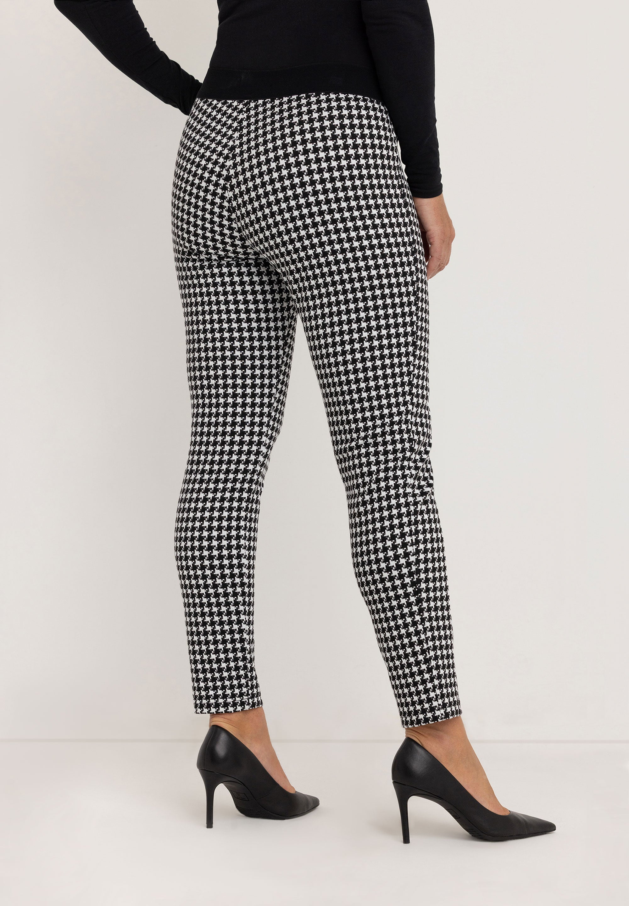 Laura Slim Cigarette Broek | Black Ecru