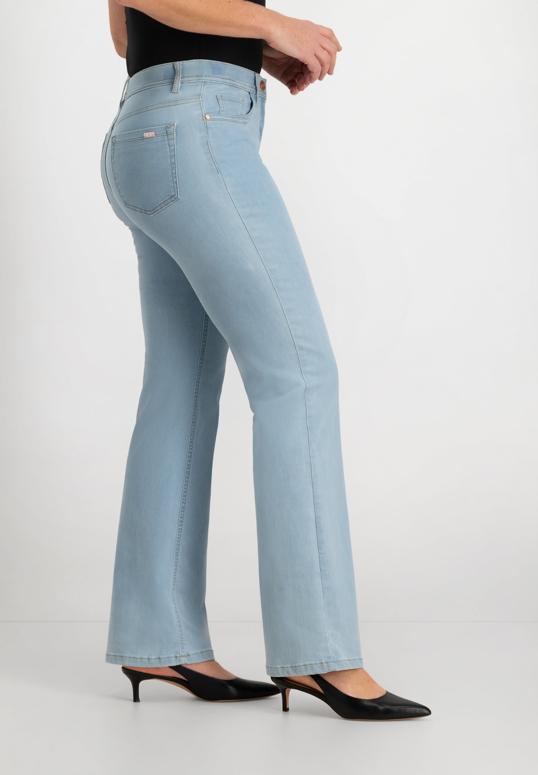 Ginie Bootcut Jeans | Bleach