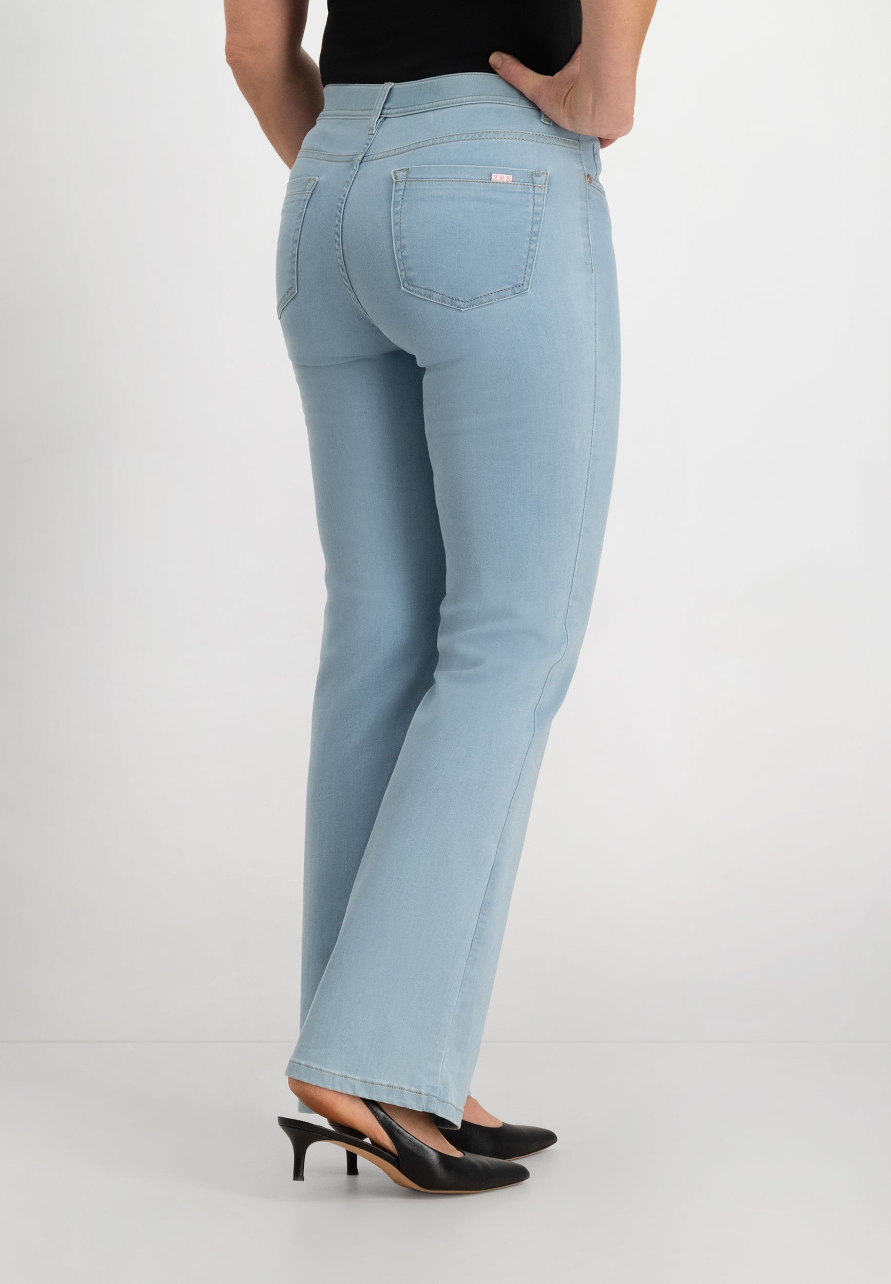 Ginie Bootcut Jeans | Bleach