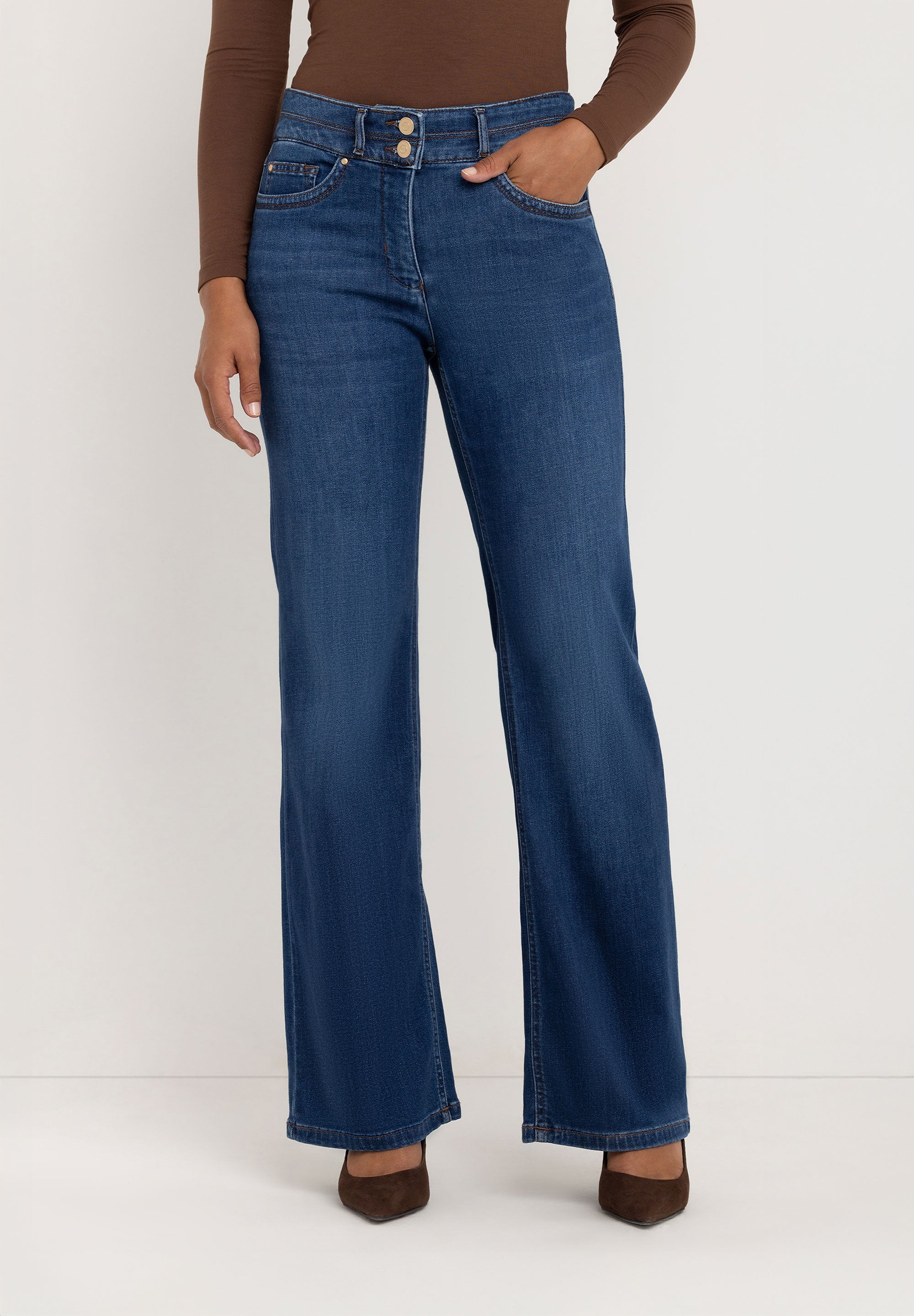 Sarah Bootcut Jeans | Authentic Blue
