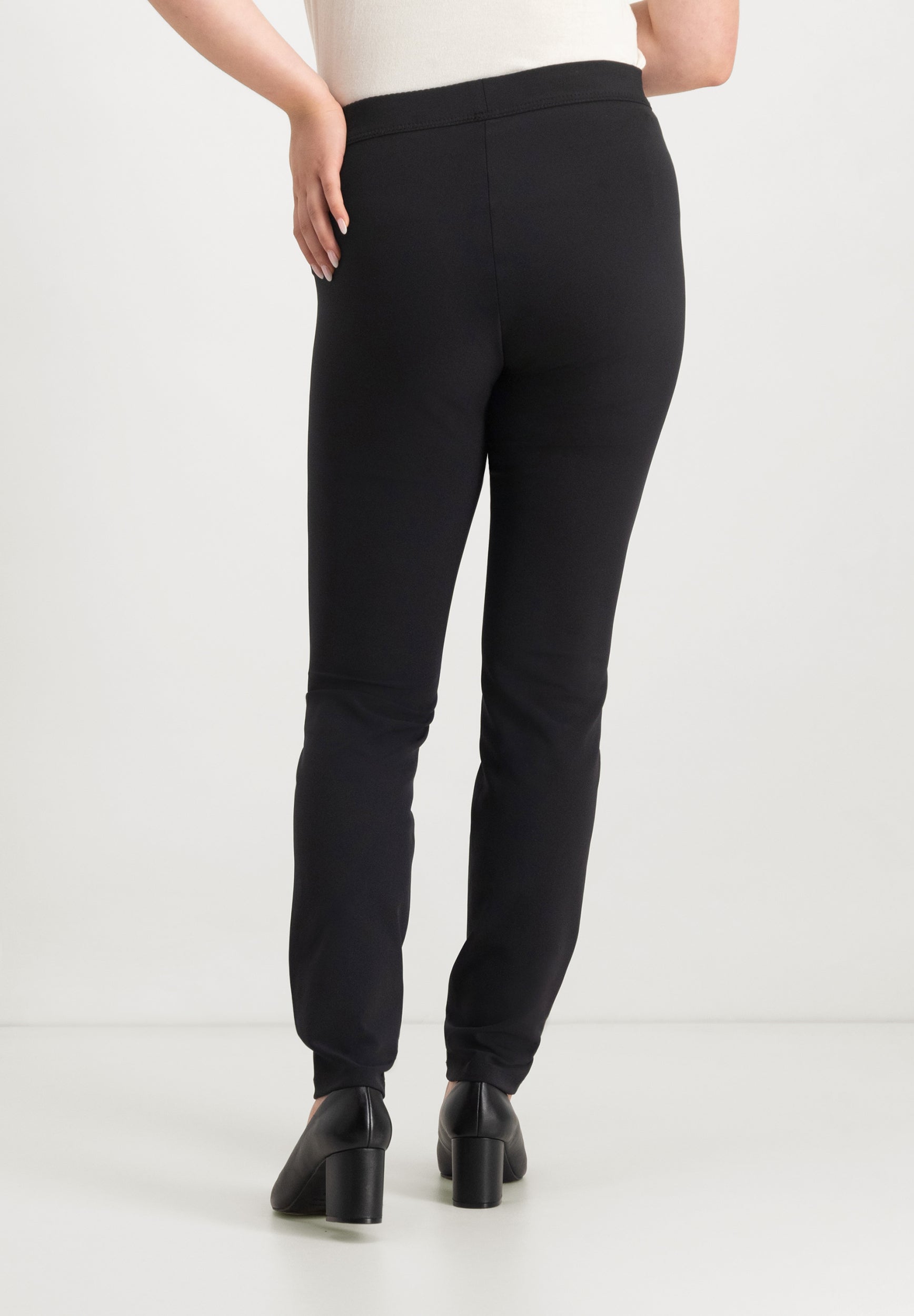 Lena Techno Stretch Pants | Black Pants ZRS