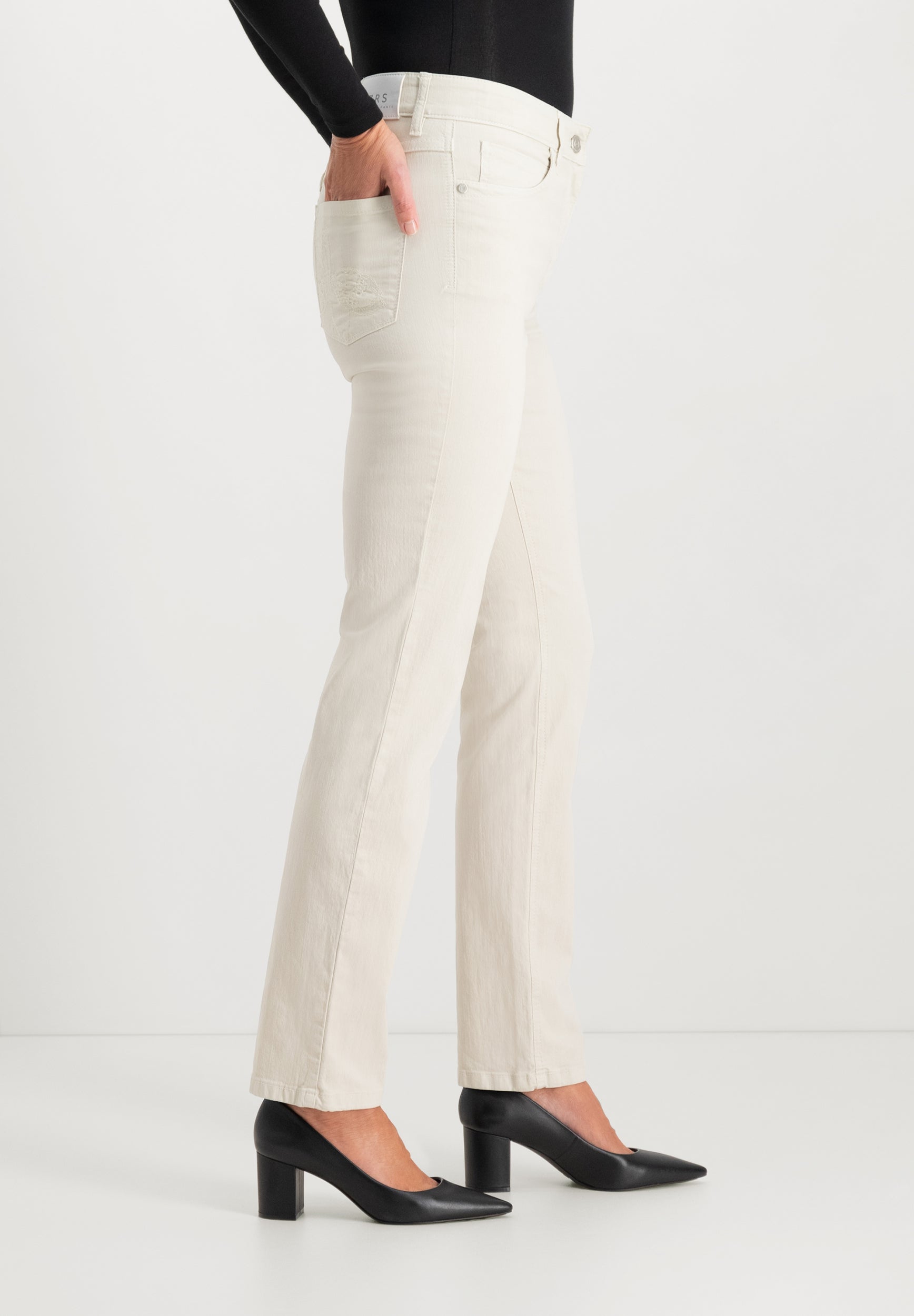 Kora Coloured Light Denim Straight Jeans | Kitt Pants ZRS