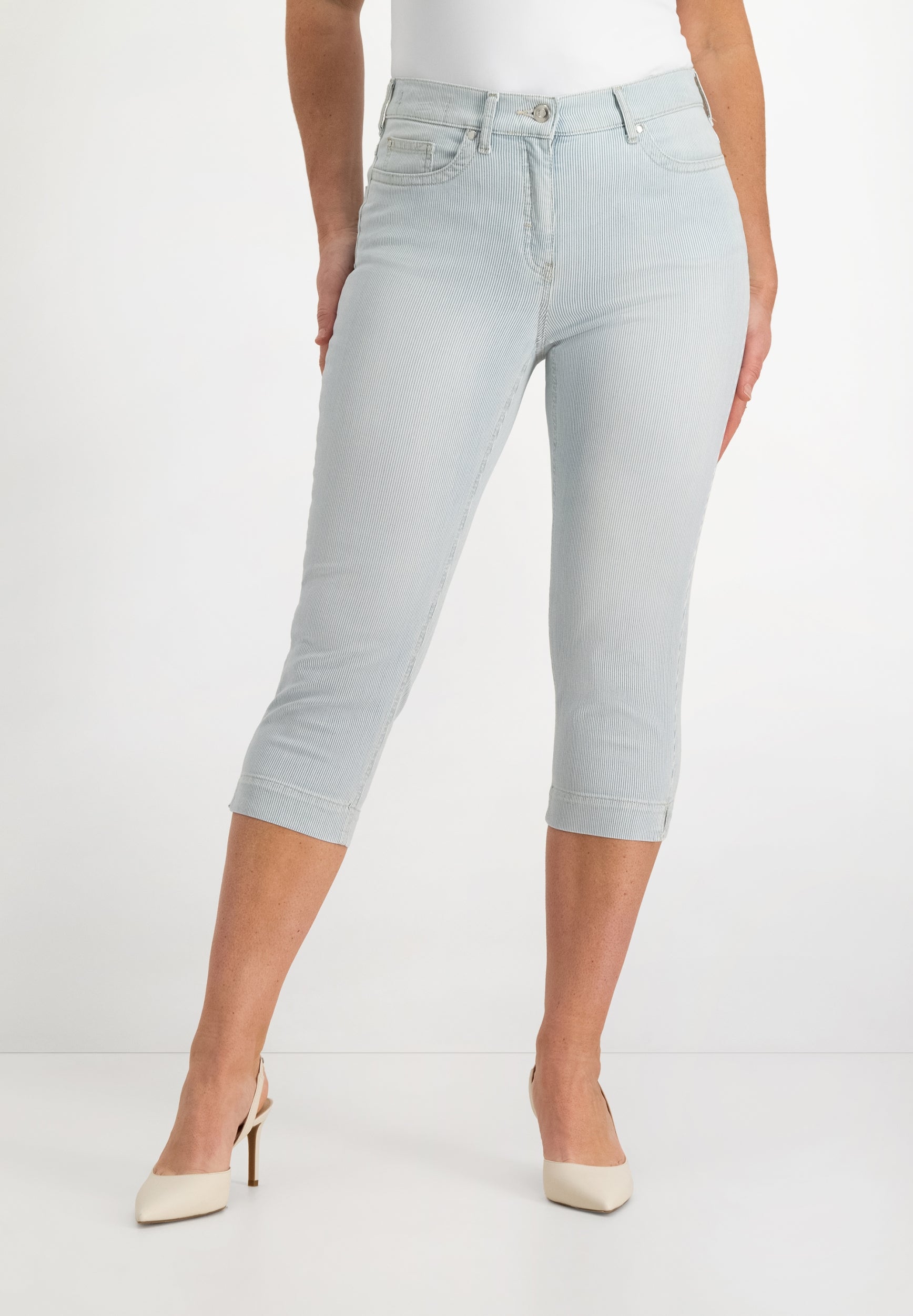 Gretha 7/8 Jeans | Bleach Stripes