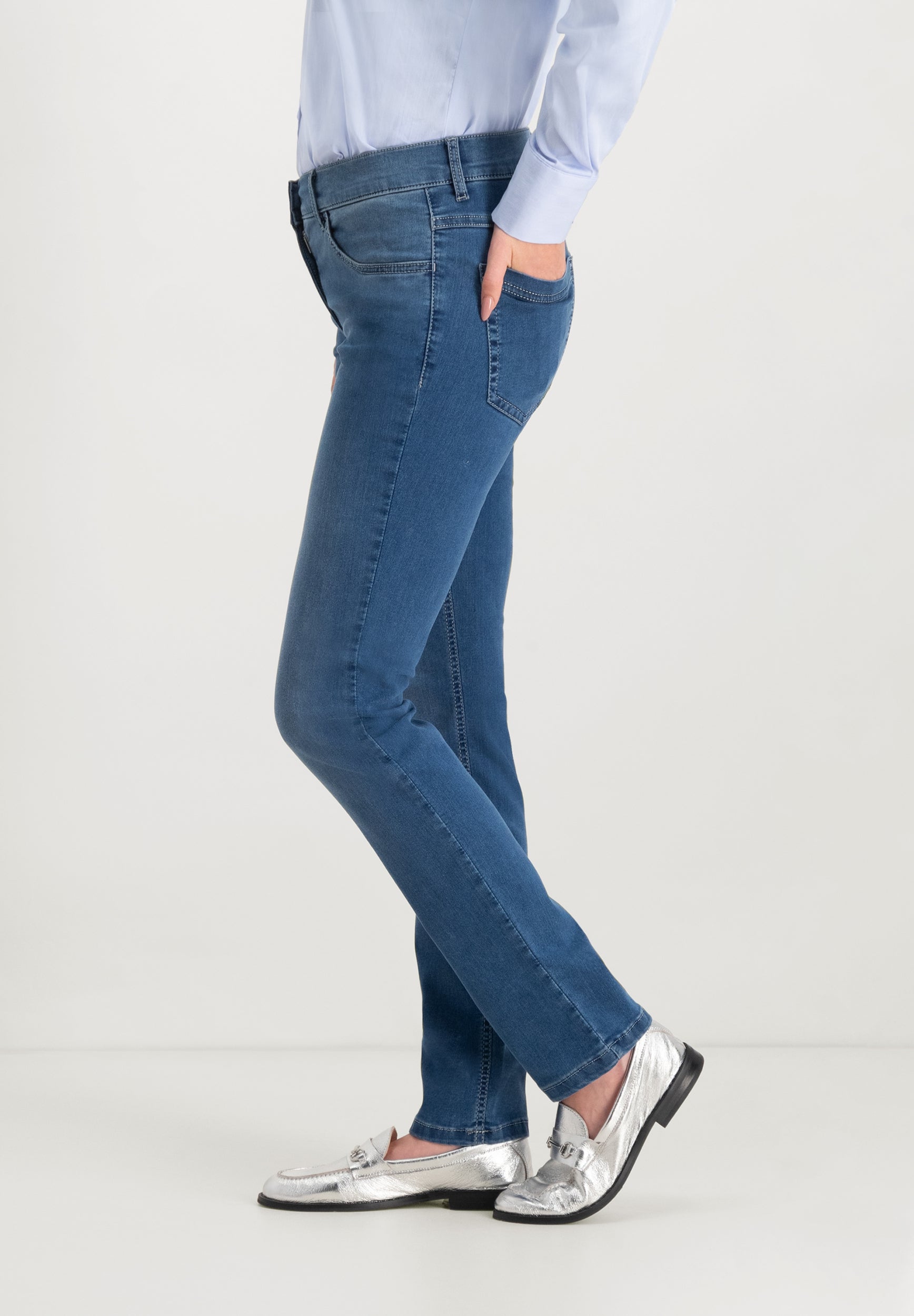 Twigie Shape-On Straight Jeans | Stone Blue Pants ZRS