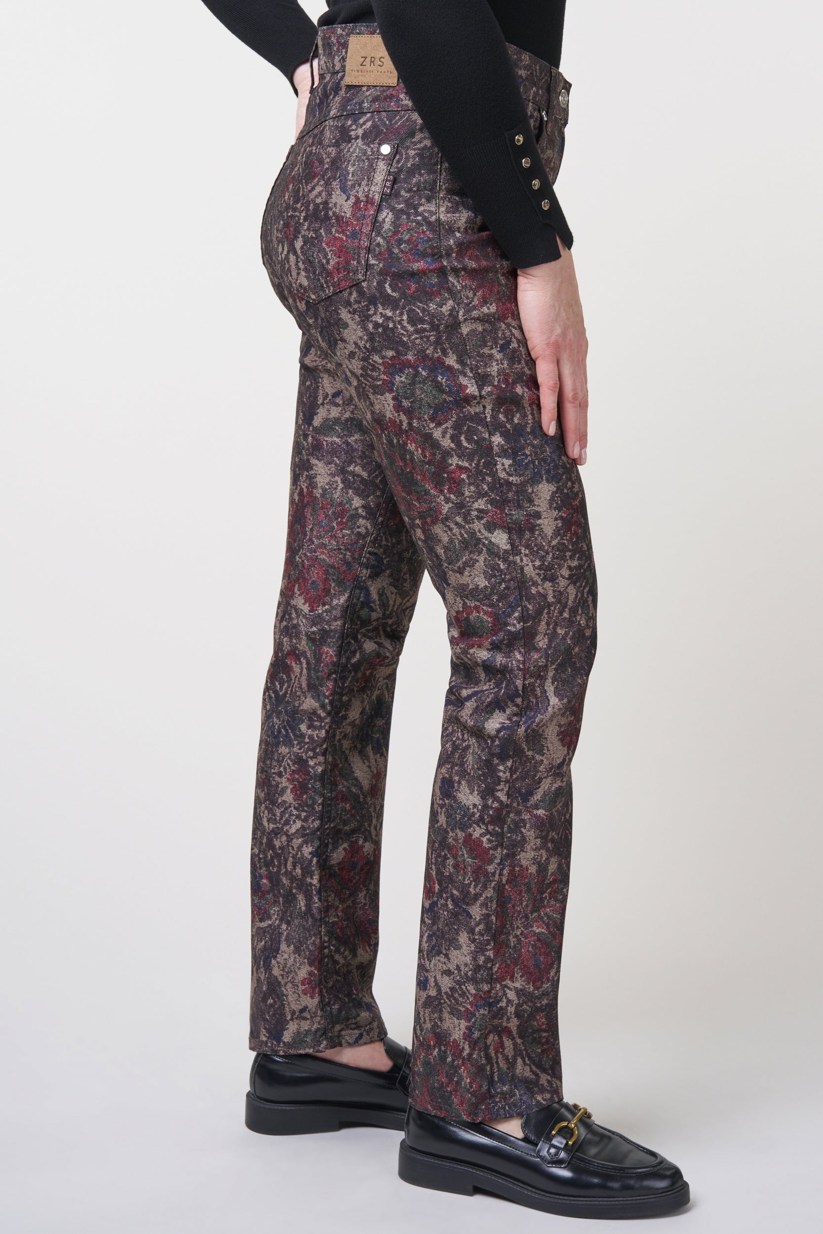 Kora Denim Classics Straight Jeans | Brown Flower Print Pants ZRS