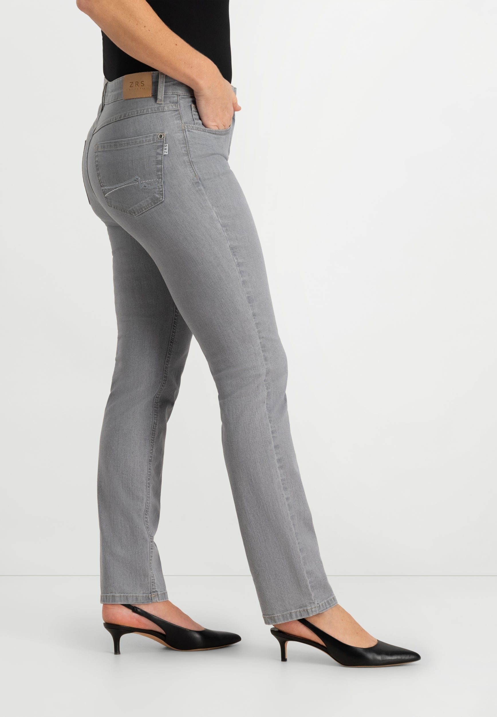 Kora Denim Classics Straight Jeans | Light Grey
