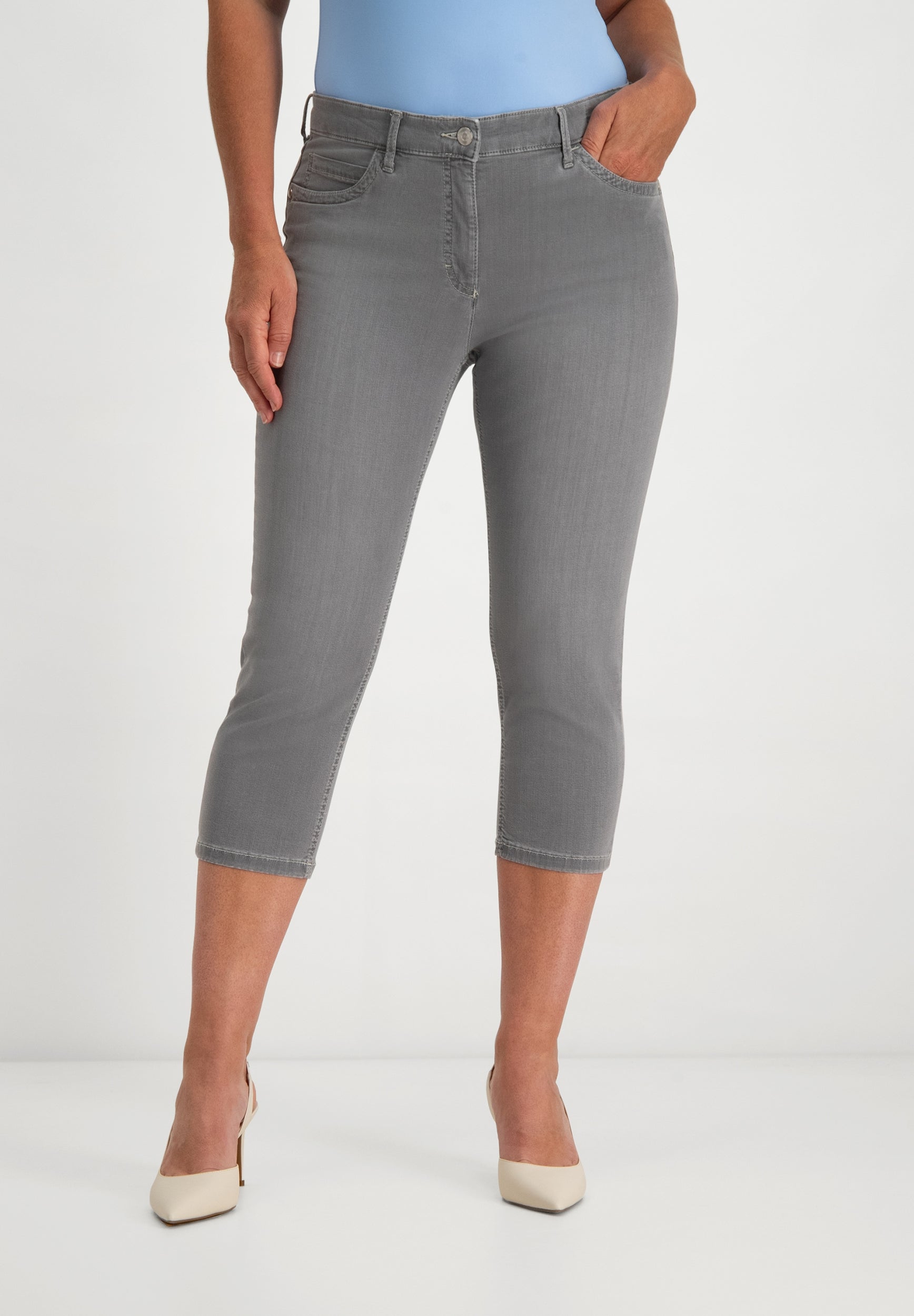 Kora Denim Straight Jeans | Light Grey