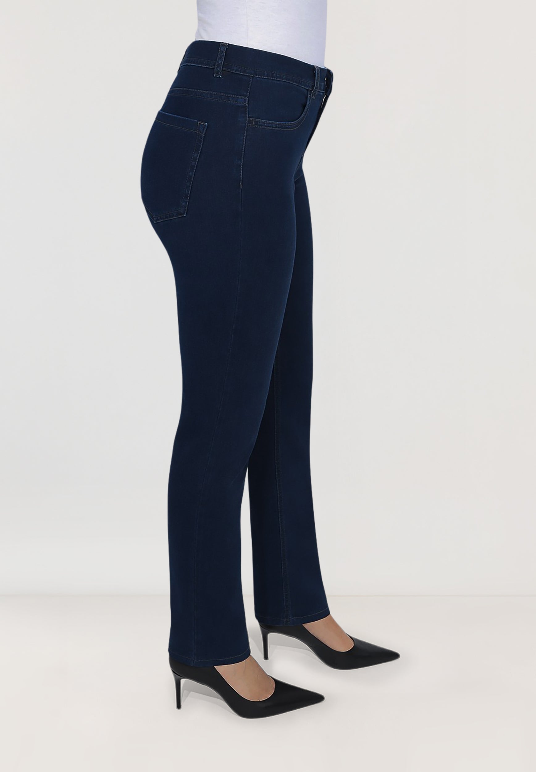 Ginie Slim Tapered Jeans | Blue Black
