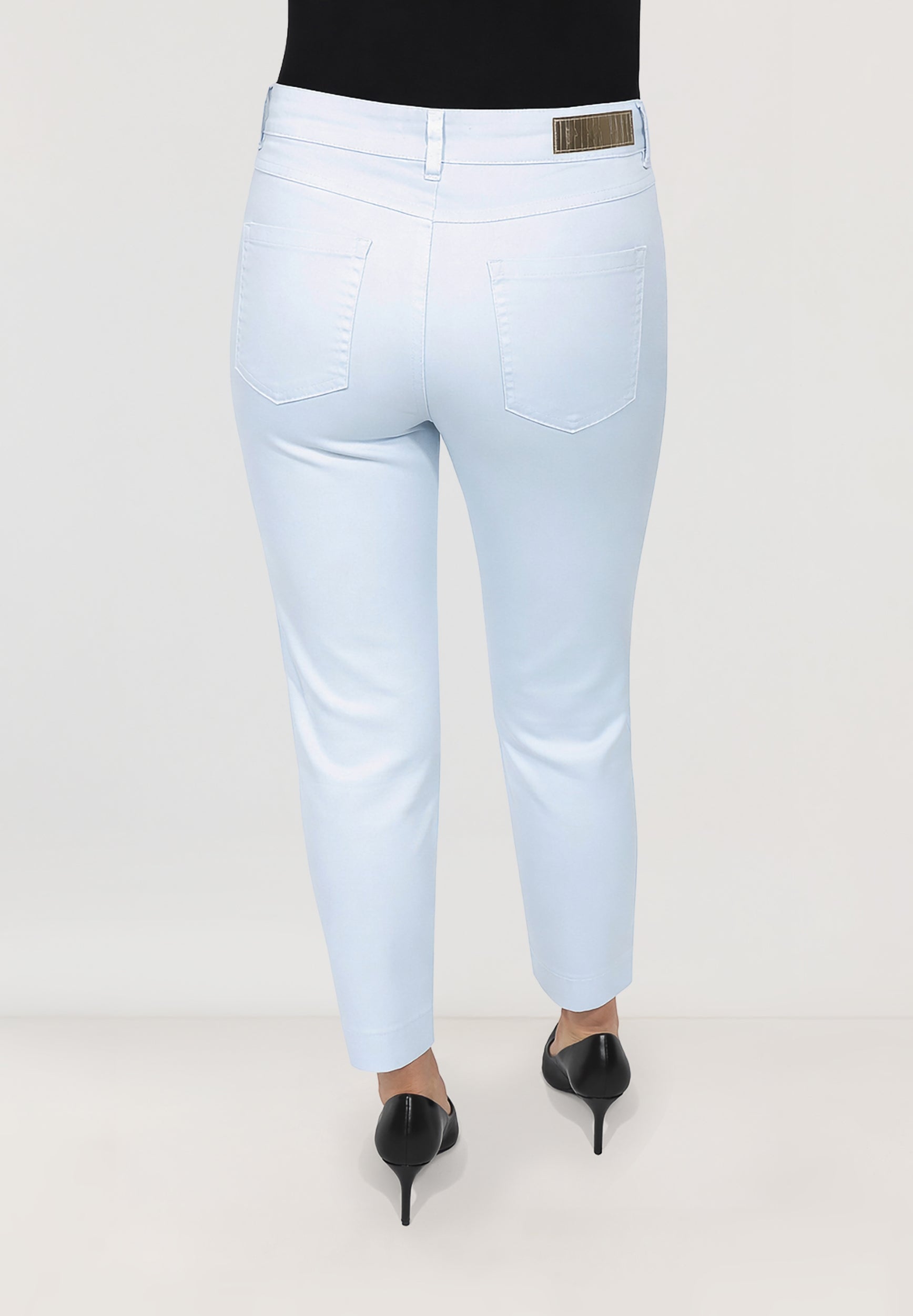Kora Cropped Jeans | Fresh Water